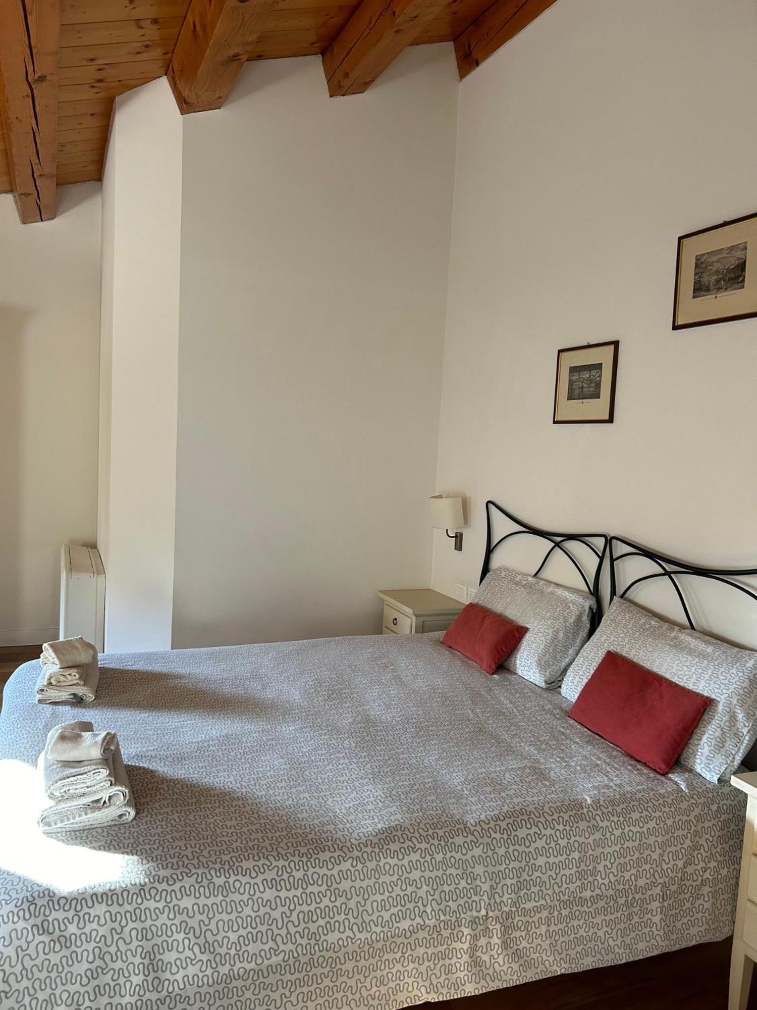 Beehouse - La Casa Delle Api Agriturismo Борсо-дель-Граппа Экстерьер фото